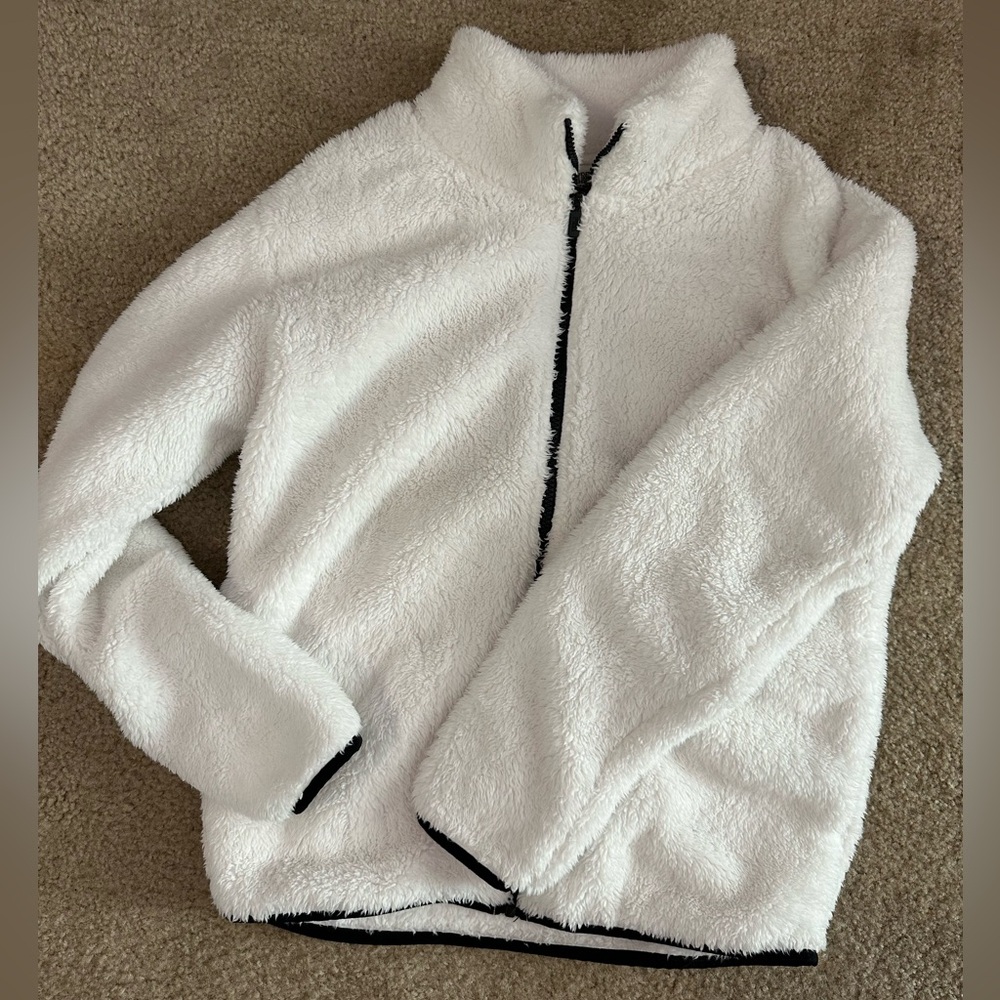 White Fluffy Zip Up